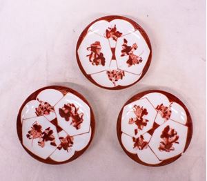 Picture of 3 Satsuma plates 