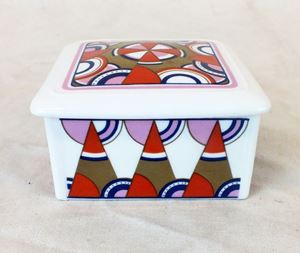 Picture of Poole Iona pottery trinket / jewelry box
